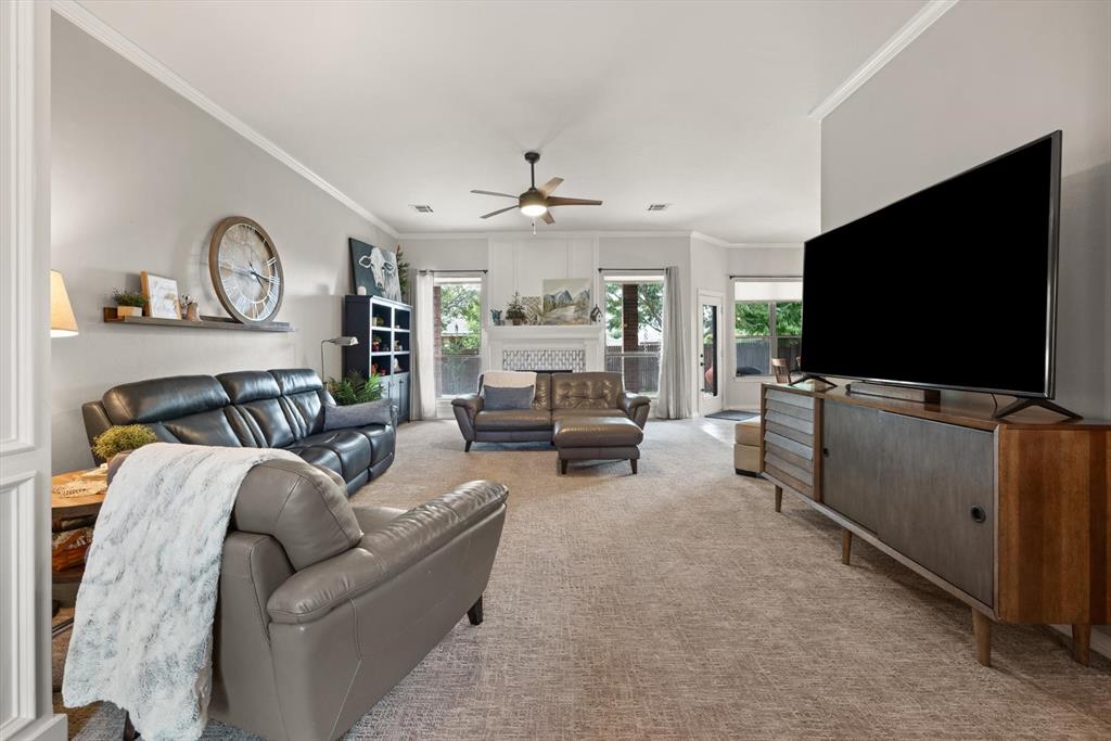 15913 Sheffield Boulevard