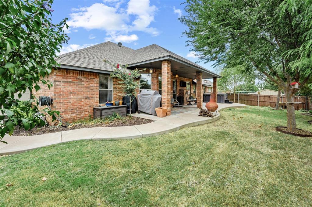 15913 Sheffield Boulevard