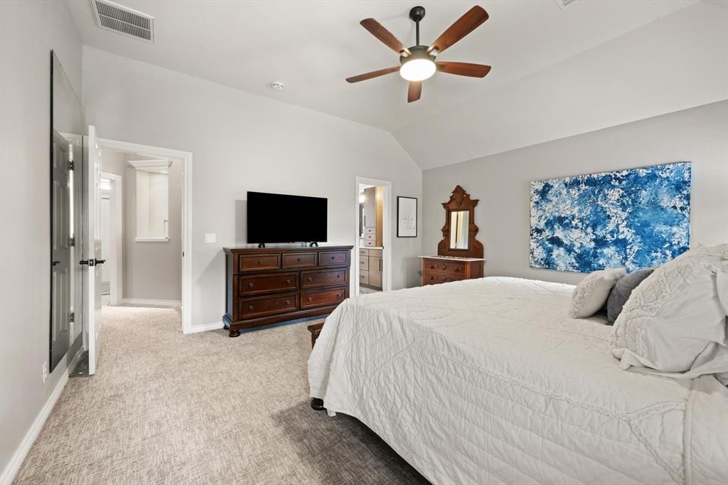 15913 Sheffield Boulevard