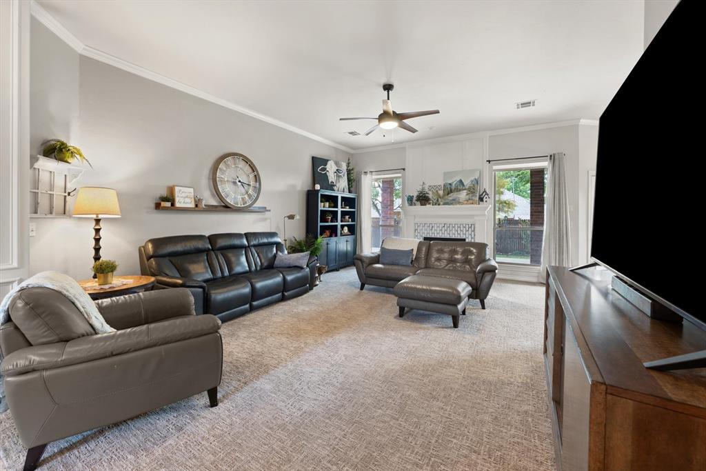 15913 Sheffield Boulevard