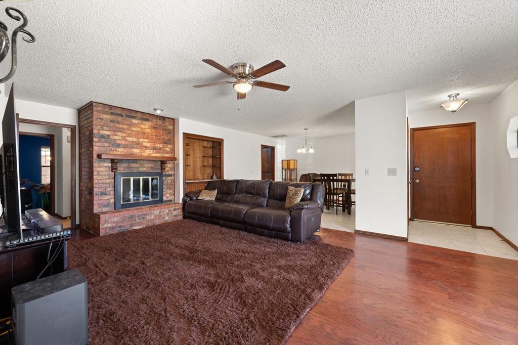 2104 NW 118th Terrace