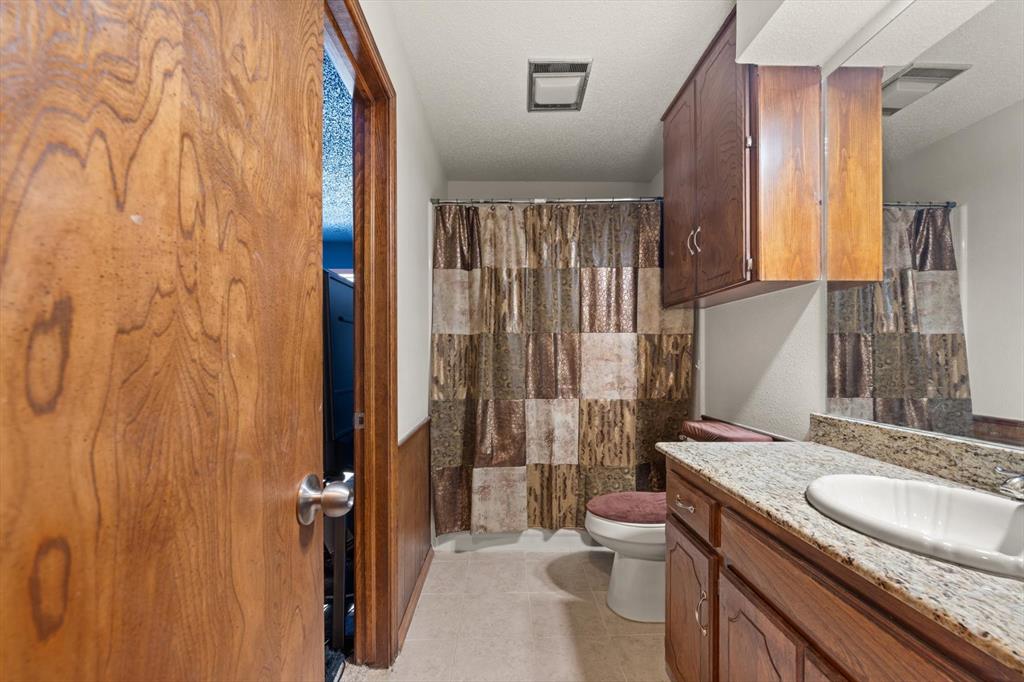 2104 NW 118th Terrace