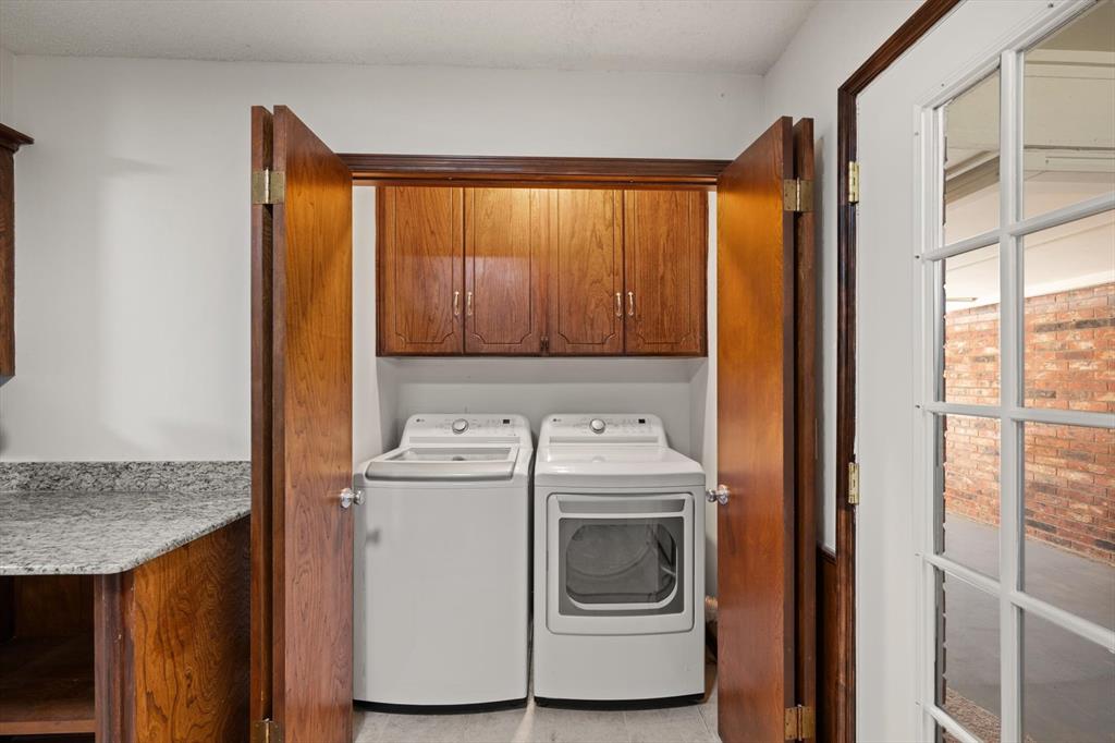 2104 NW 118th Terrace