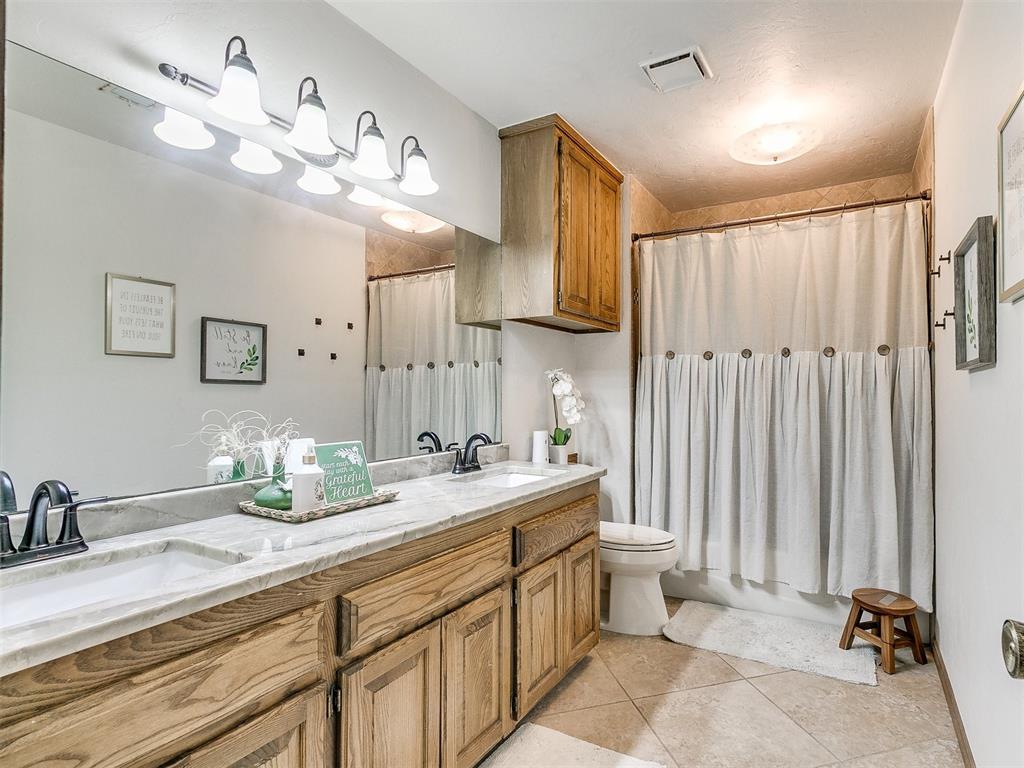 1124 NW 140th Street