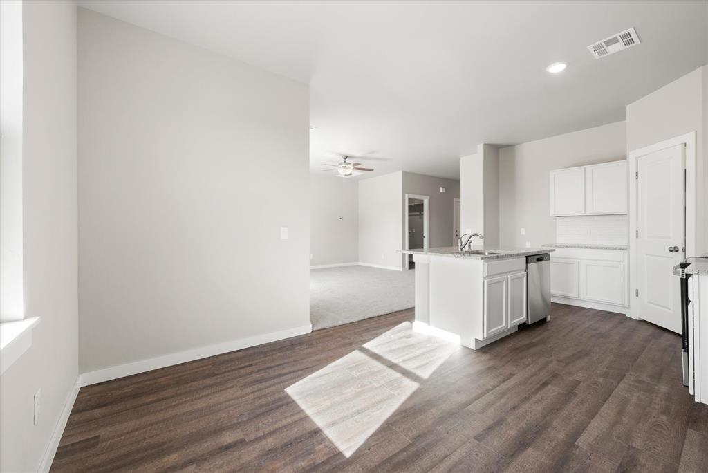 5291 Grassland Drive