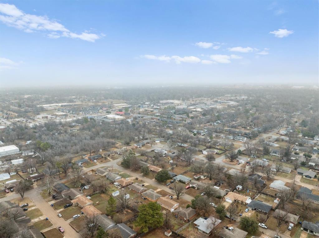 1522 Farmington Street