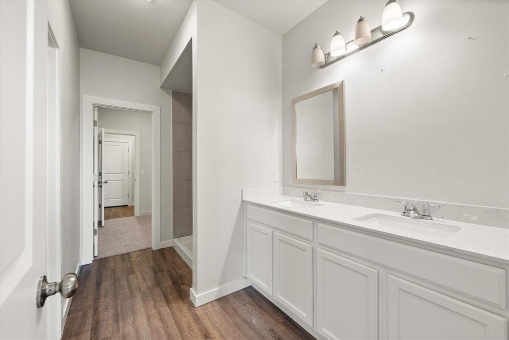 5200 Grassland Drive