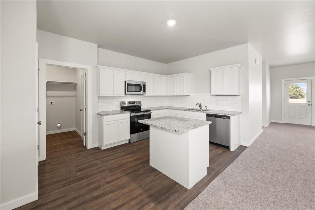 5200 Grassland Drive