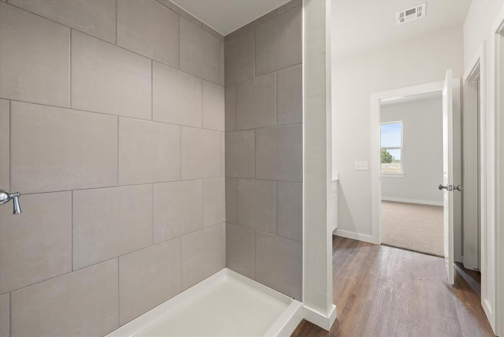 5200 Grassland Drive