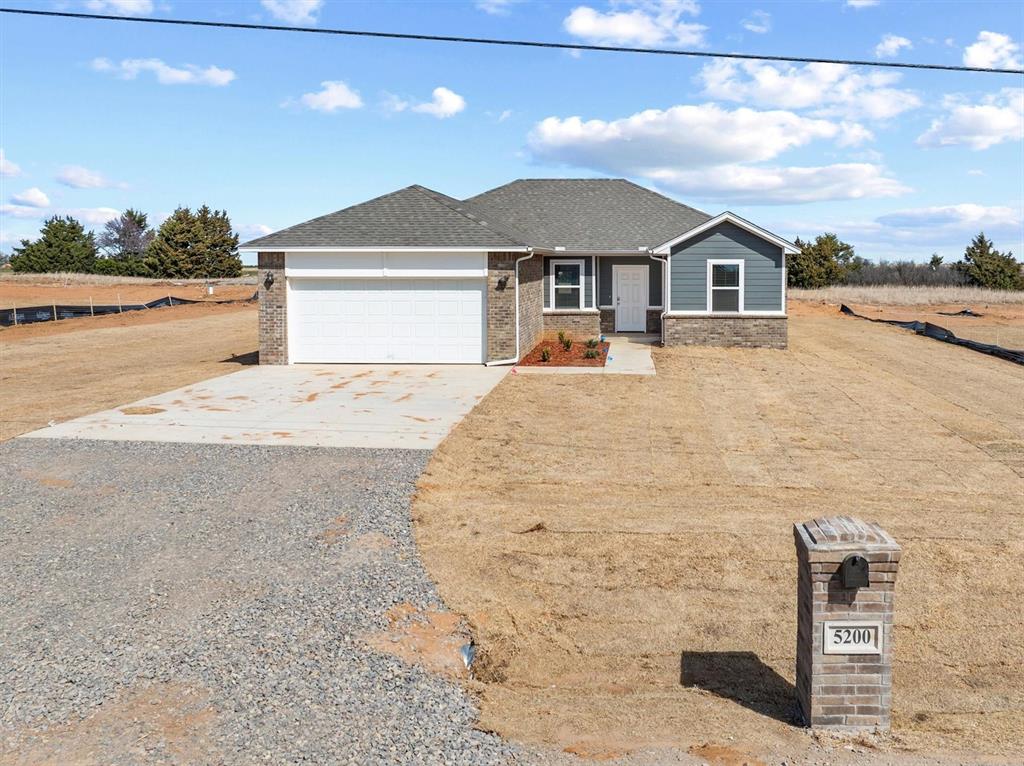 5200 Grassland Drive