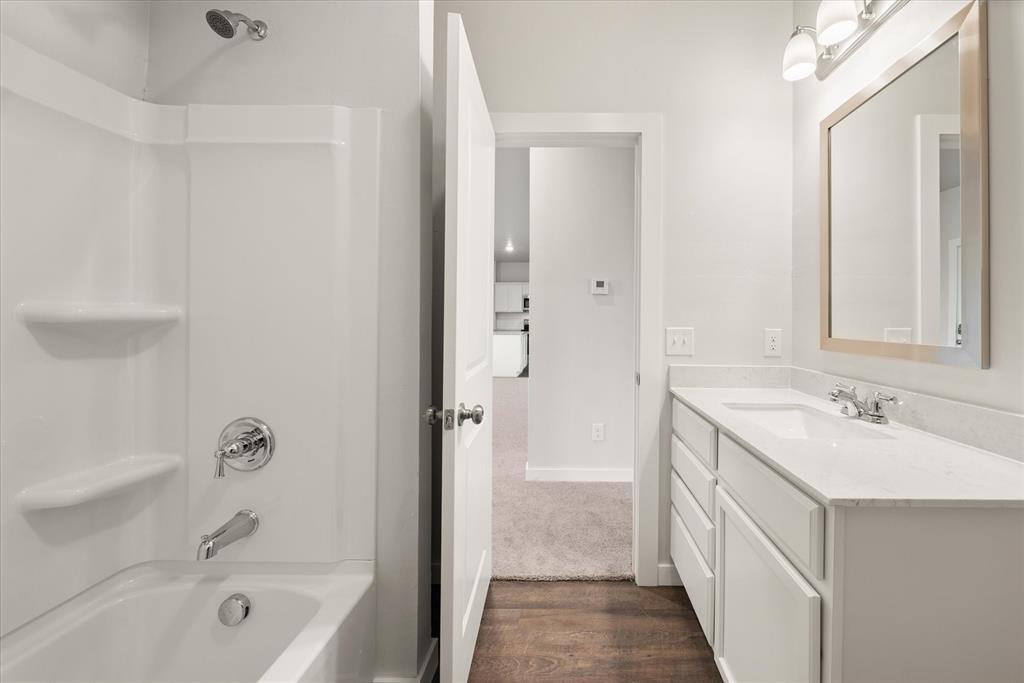 5200 Grassland Drive