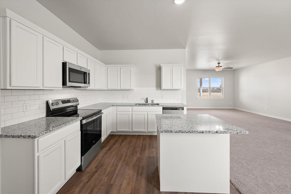 5200 Grassland Drive