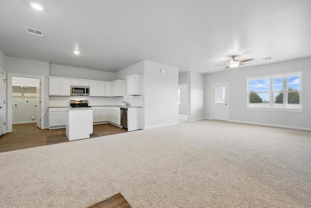 5200 Grassland Drive