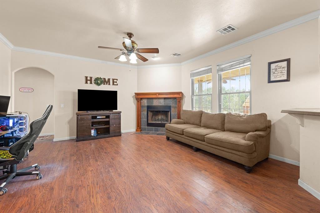 4834 Big Horn Cove