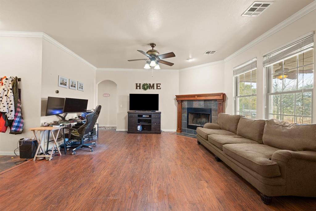 4834 Big Horn Cove