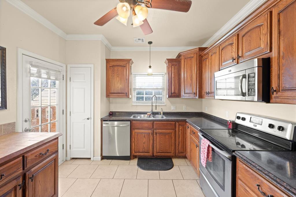 4834 Big Horn Cove