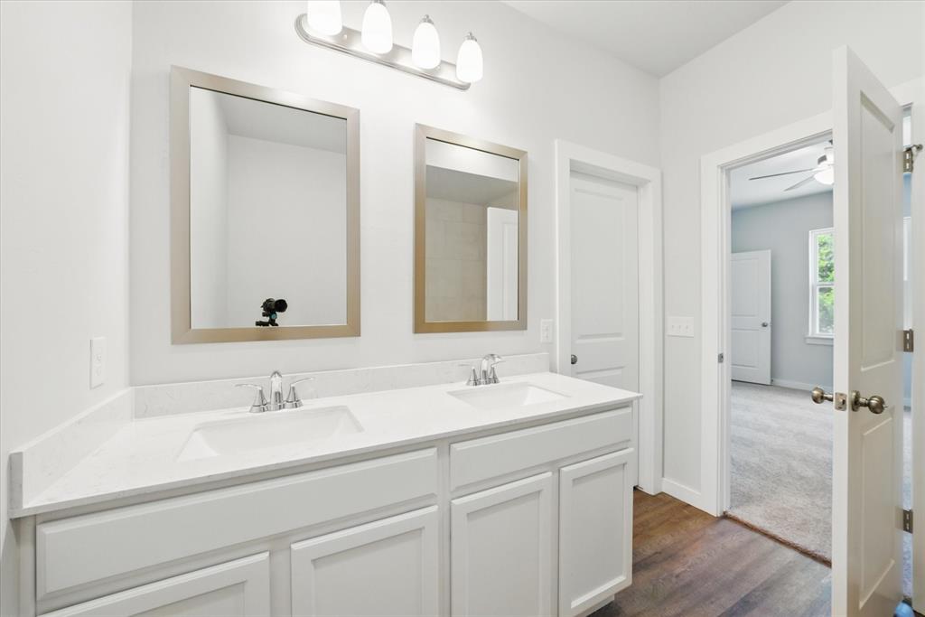 4401 Meadowlark Turn