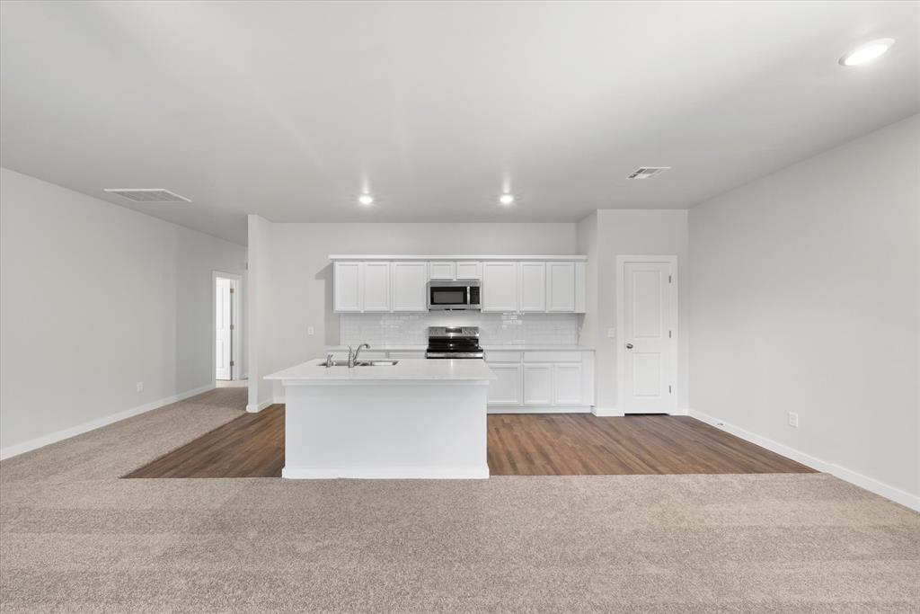 4401 Meadowlark Turn