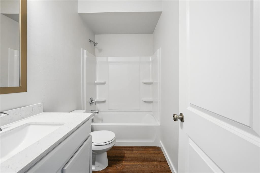 4401 Meadowlark Turn