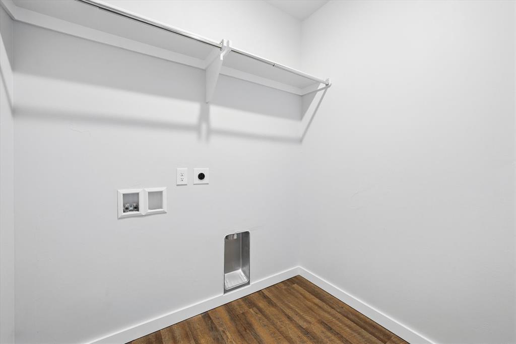 4401 Meadowlark Turn