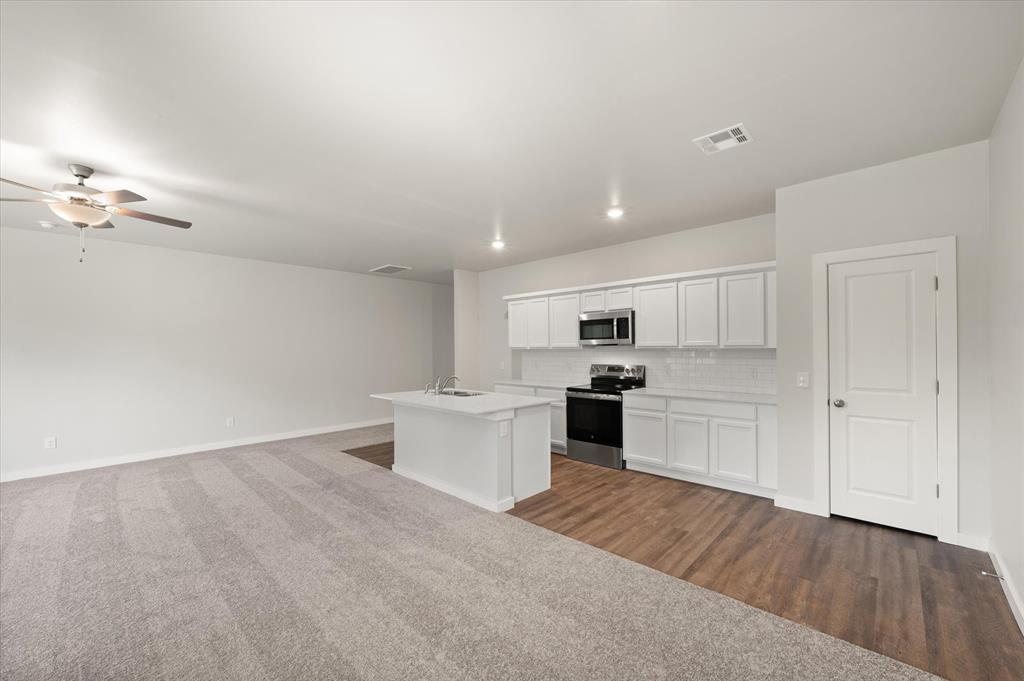 4401 Meadowlark Turn