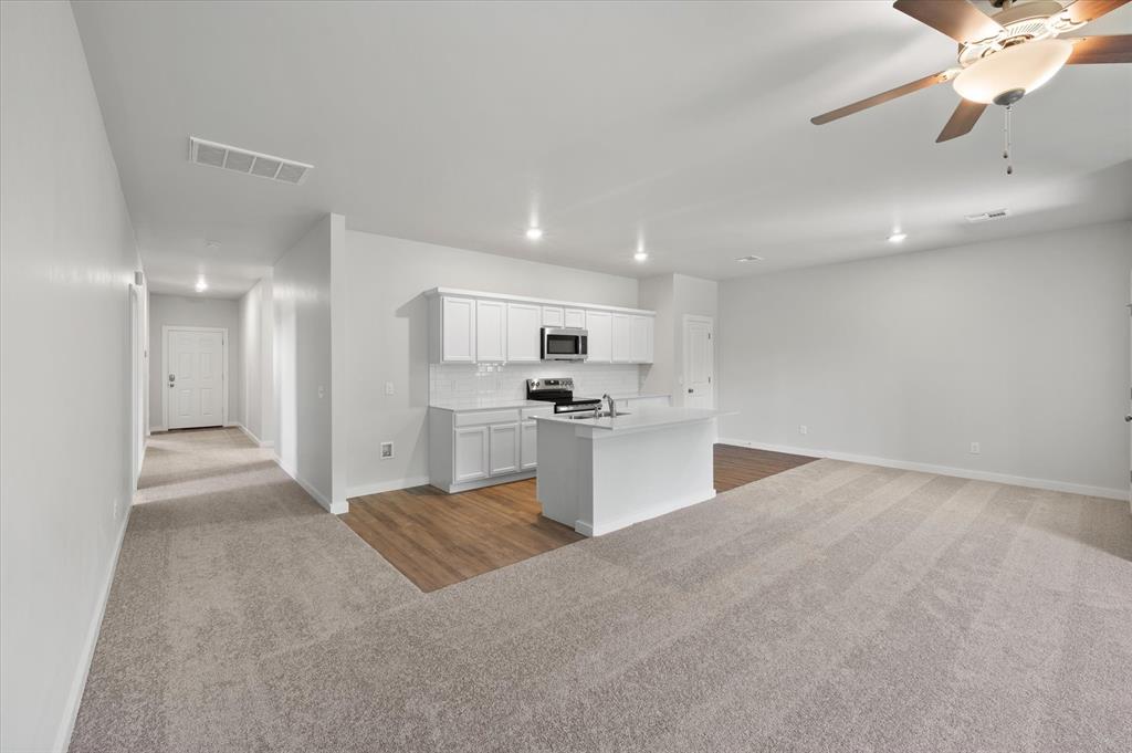 4401 Meadowlark Turn