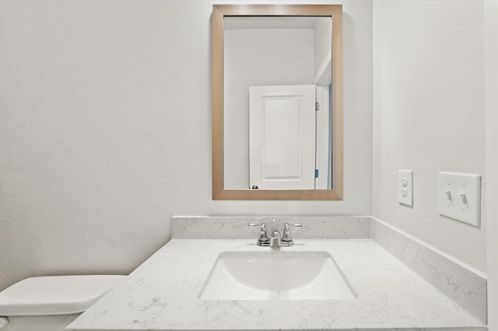 5260 Grassland Drive