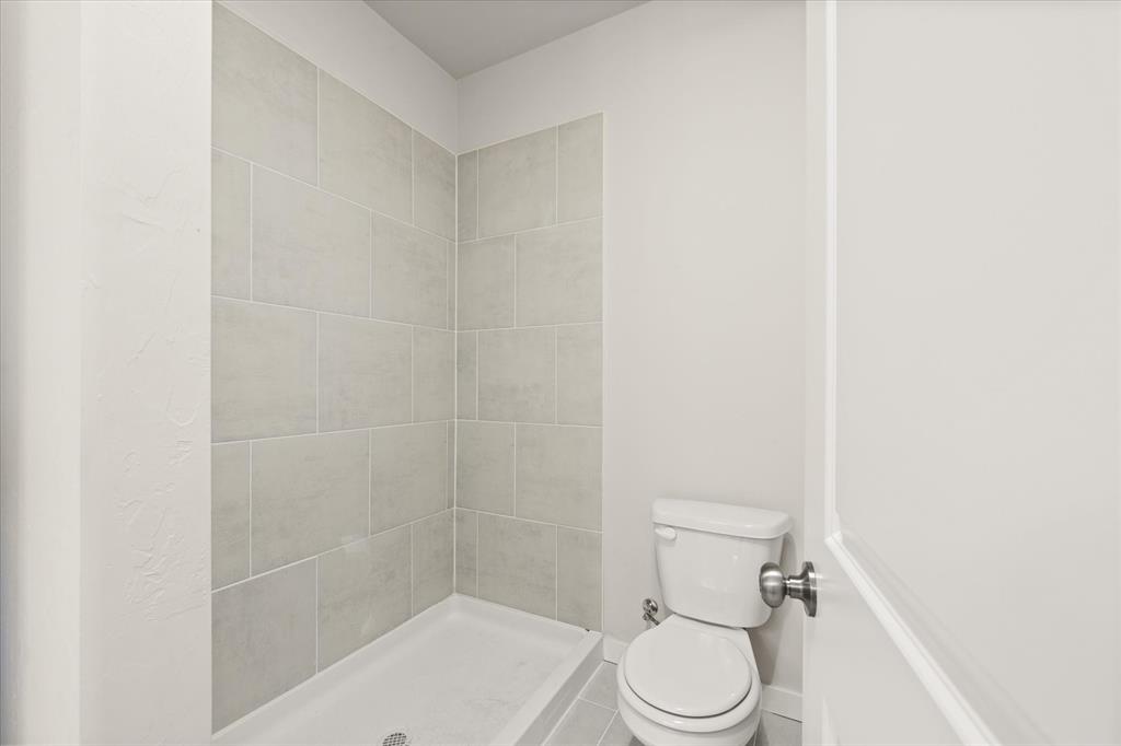 5260 Grassland Drive