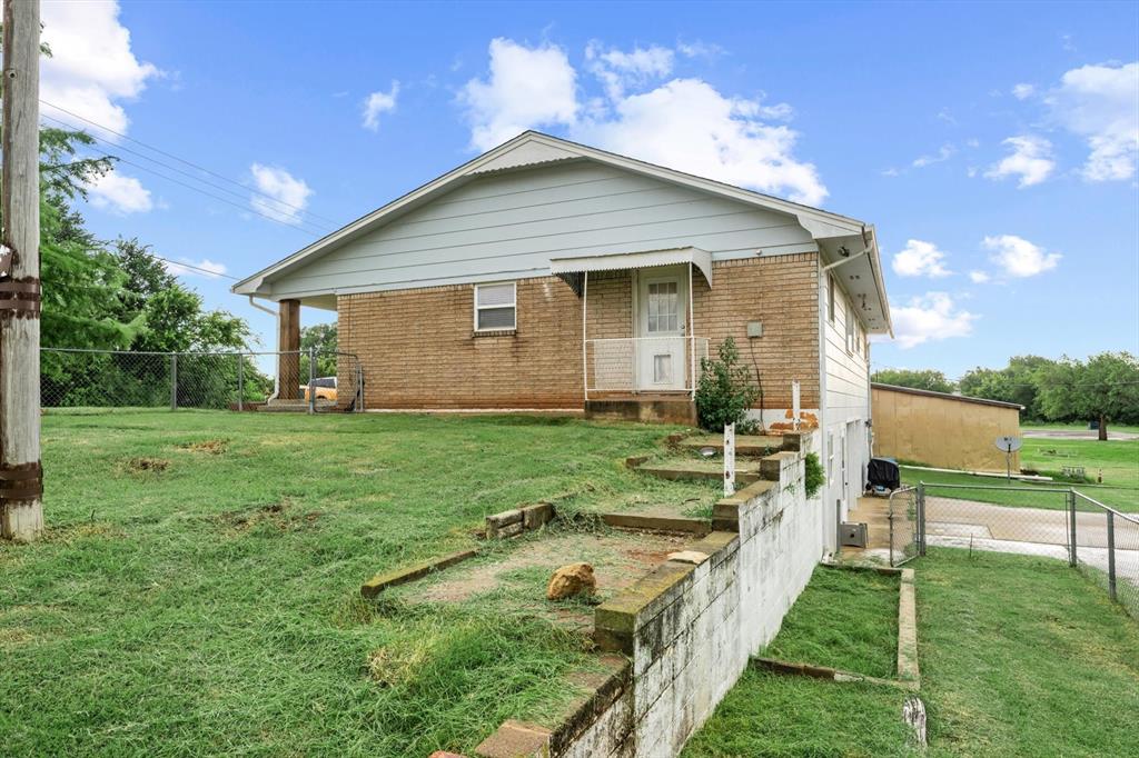 1006 N Wentz Street