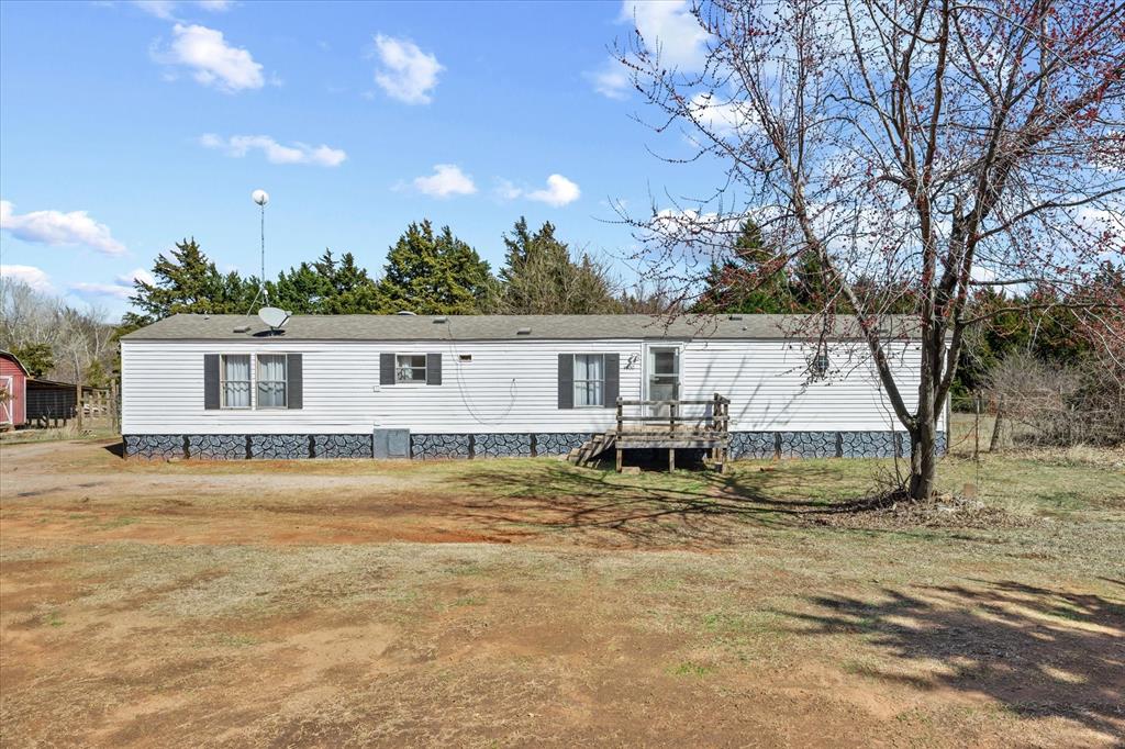 4630 Oak Lake Drive