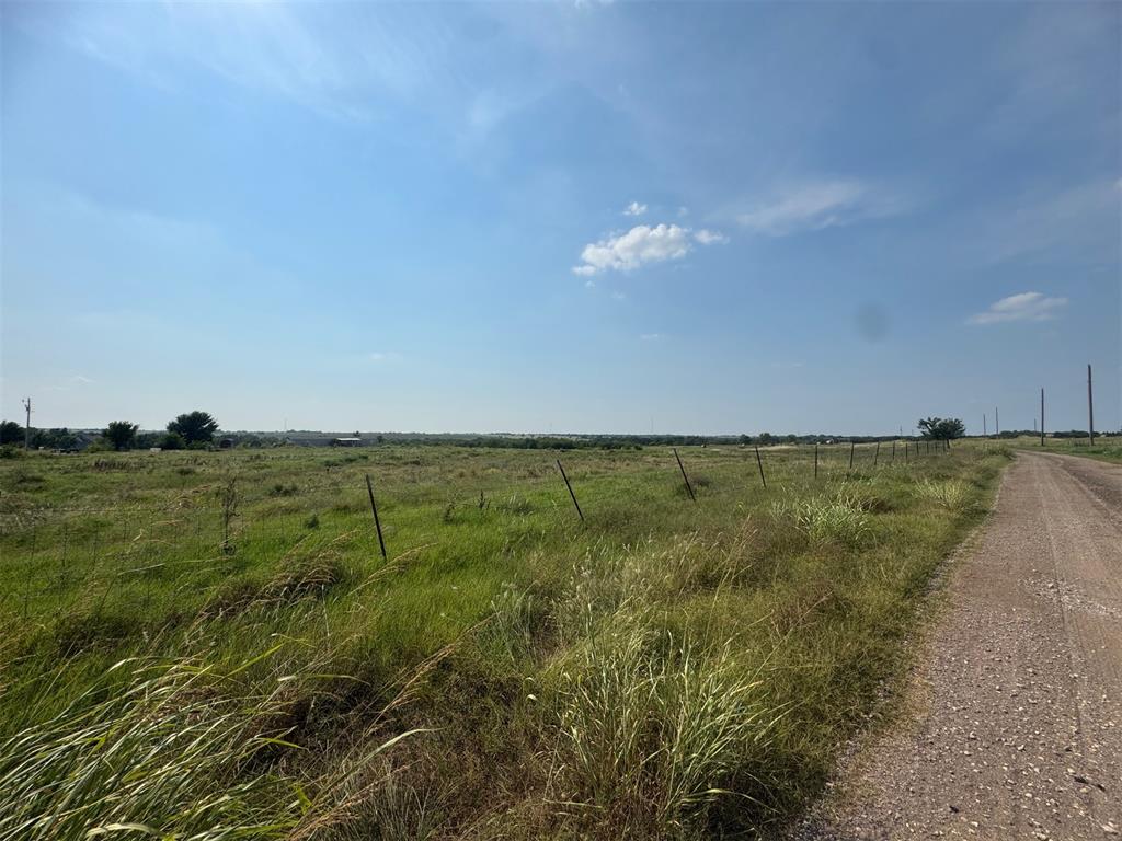 Tall Oaks Lane