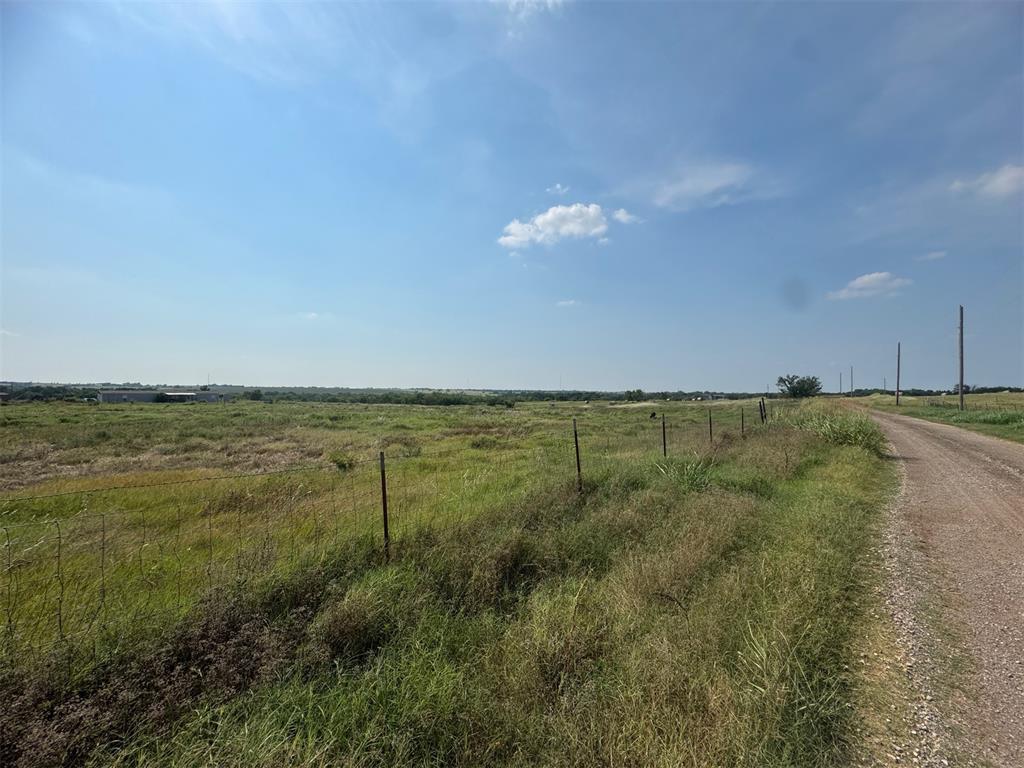 Tall Oaks Lane