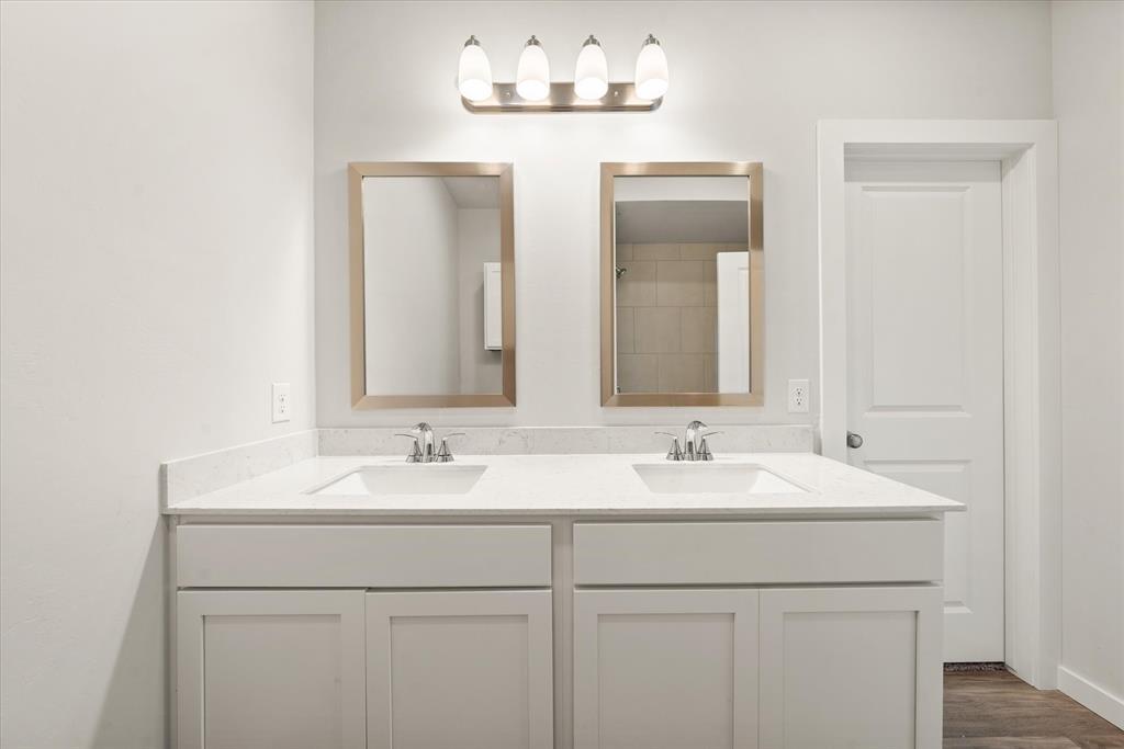 5385 Littlefoot Lane