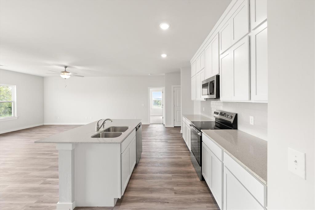 5385 Littlefoot Lane