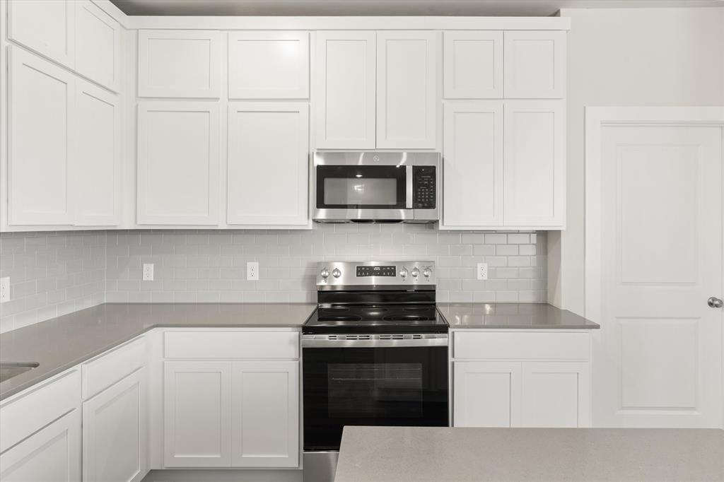 5344 Littlefoot Lane