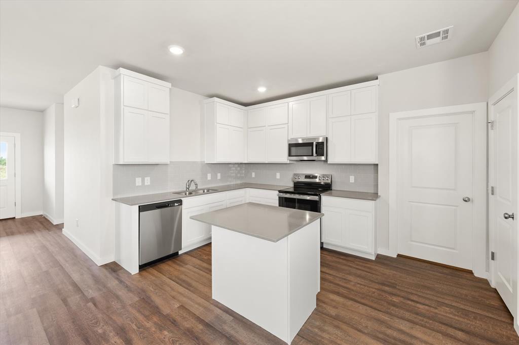 5344 Littlefoot Lane