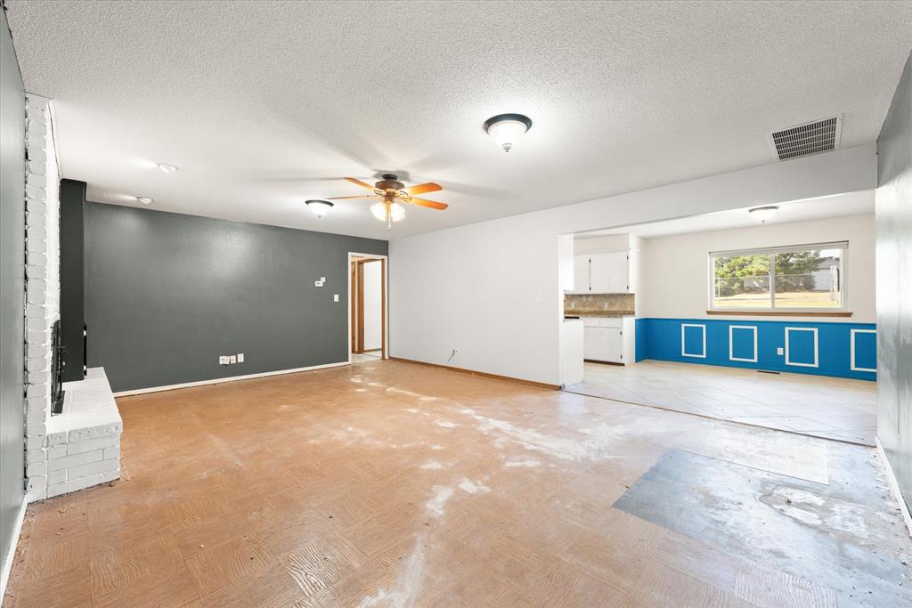 400 Longview SW Drive