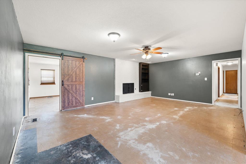 400 Longview SW Drive