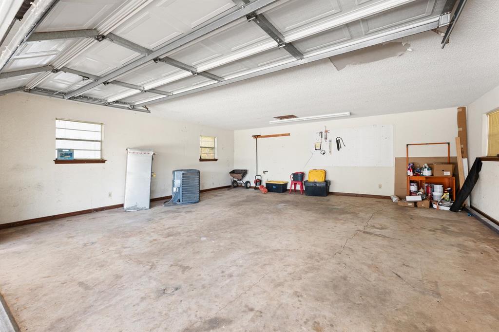 400 Longview SW Drive