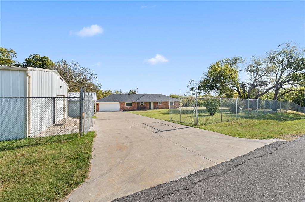 400 Longview SW Drive