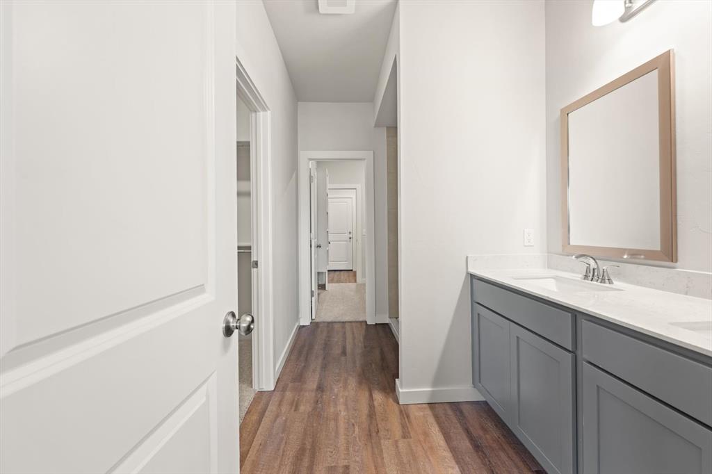 5324 Littlefoot Lane