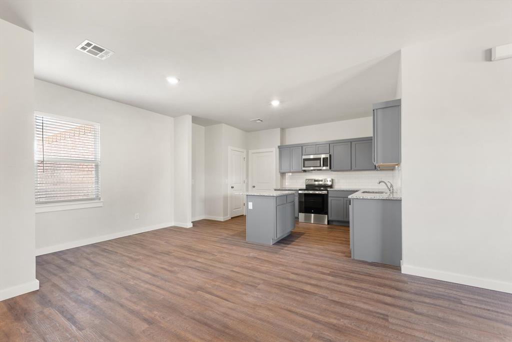 5324 Littlefoot Lane