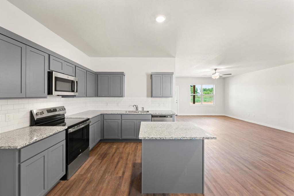 5324 Littlefoot Lane