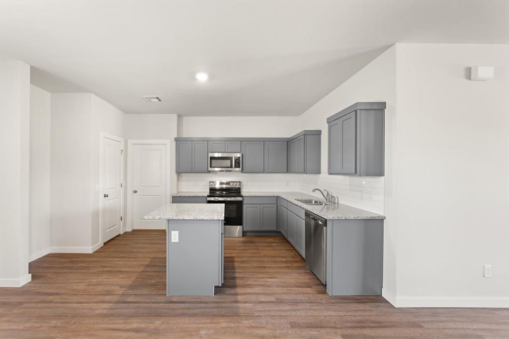 5324 Littlefoot Lane