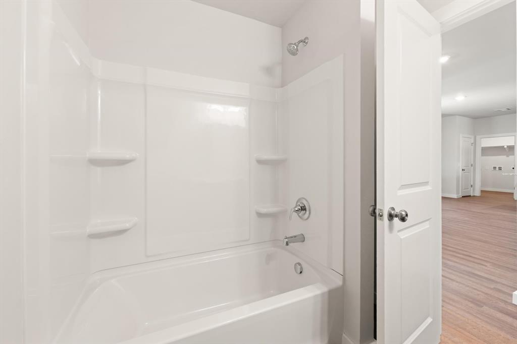 5324 Littlefoot Lane