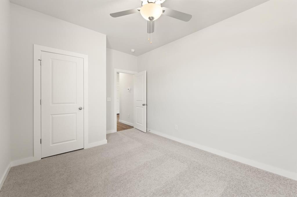 5324 Littlefoot Lane