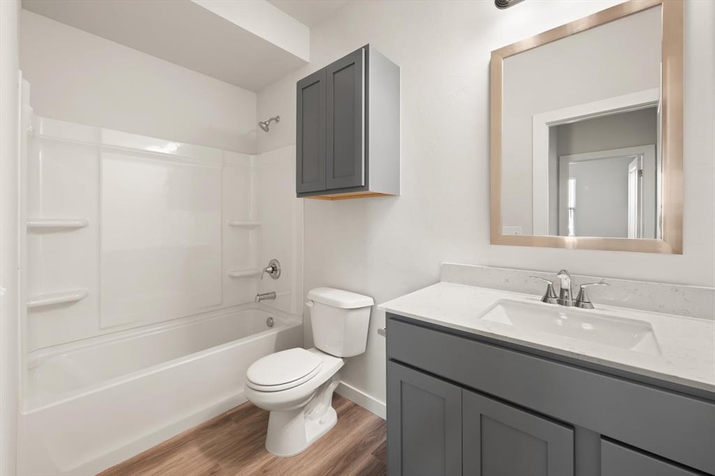 5131 Grassland Drive