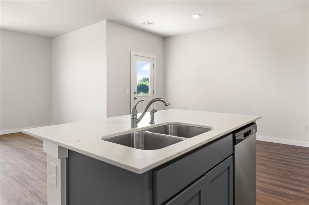 5365 Littlefoot Lane