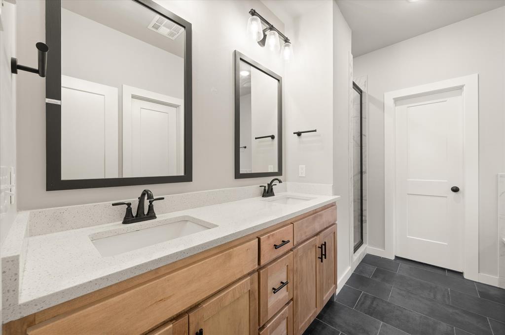 9209 SW 44th Terrace