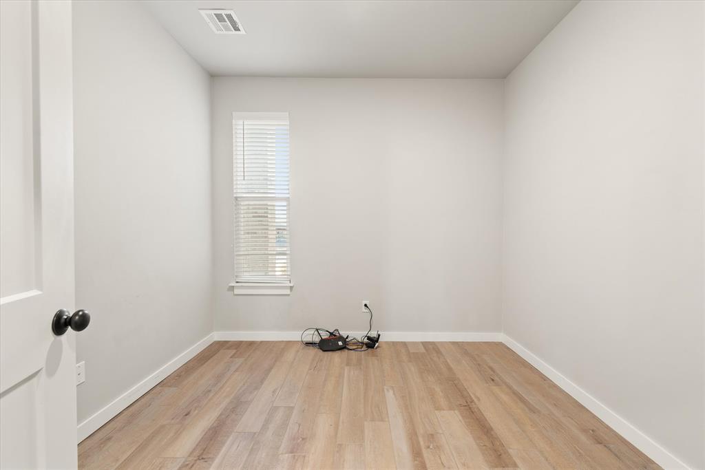 9209 SW 44th Terrace